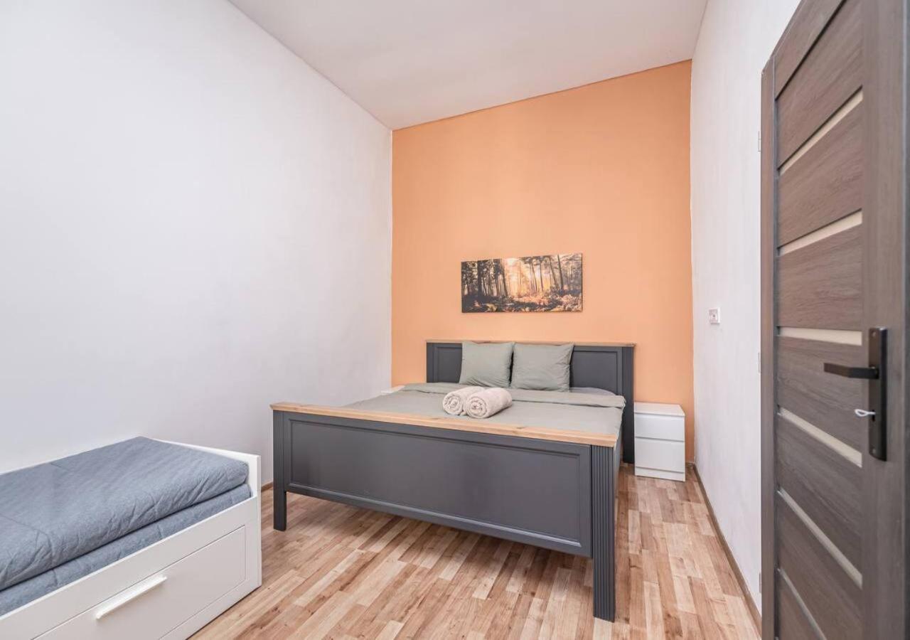 Elegance Apartments 布拉格 外观 照片