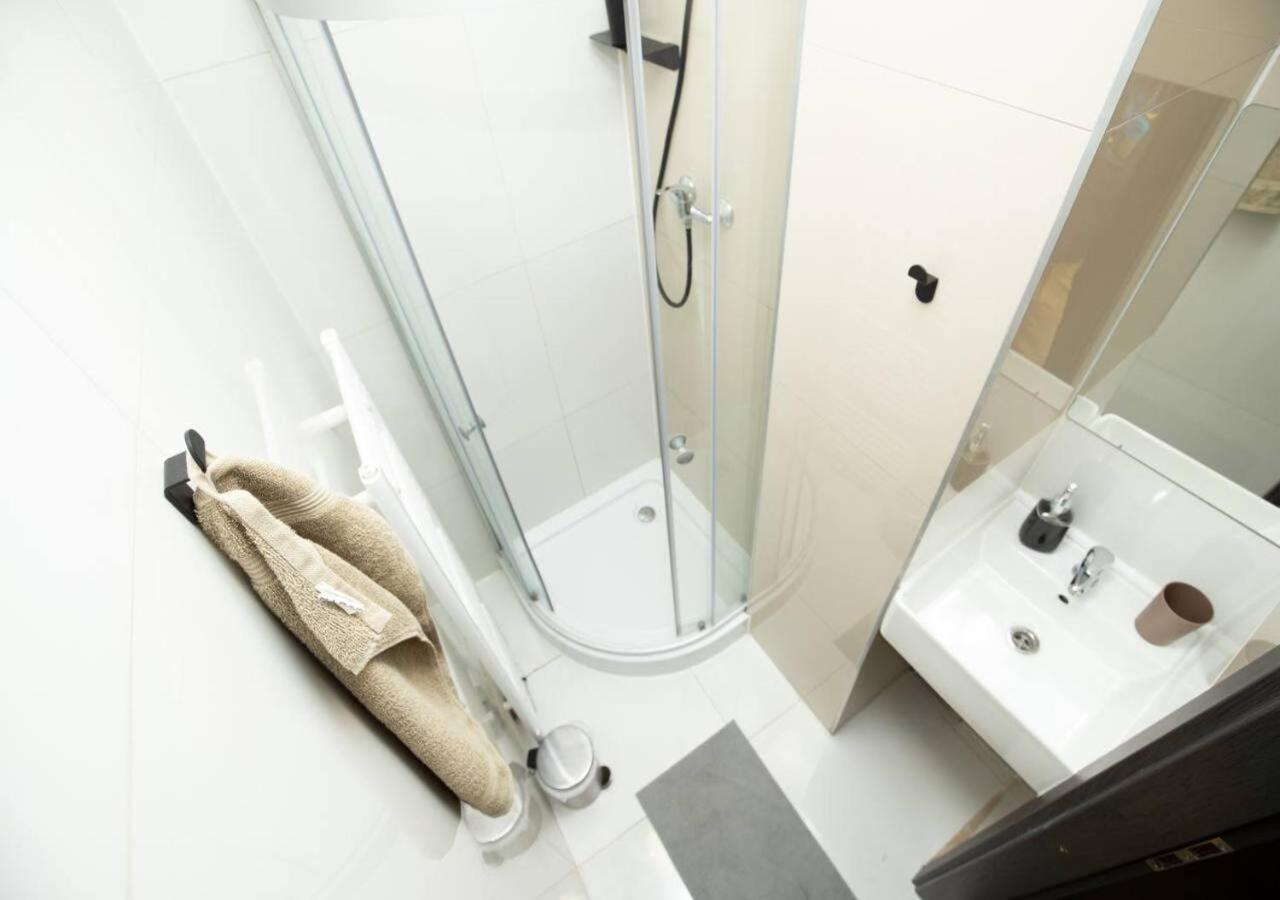 Elegance Apartments 布拉格 外观 照片