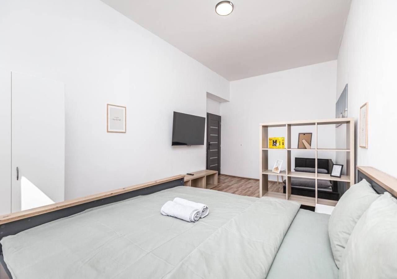 Elegance Apartments 布拉格 外观 照片